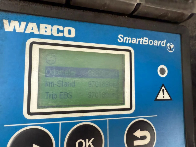 Sơ mi rơ moóc sàn đi bộ kraker CF 200 65m3 Agrar Alcoa's Liftas Smartboard, Top condition: hình 13 Sơ mi rơ moóc sàn đi bộ kraker CF 200 65m3 Agrar Alcoa's Liftas Smartboard, Top condition: hình 13