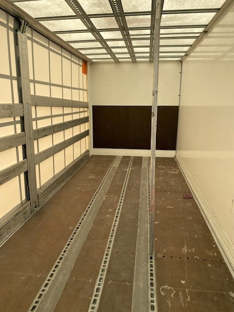 Sommer BDF-System 7.450 mm lang, LACK NEU IN RAL 9010 - Hộp hoán đổi thân: hình 2 Sommer BDF-System 7.450 mm lang, LACK NEU IN RAL 9010 - Hộp hoán đổi thân: hình 2