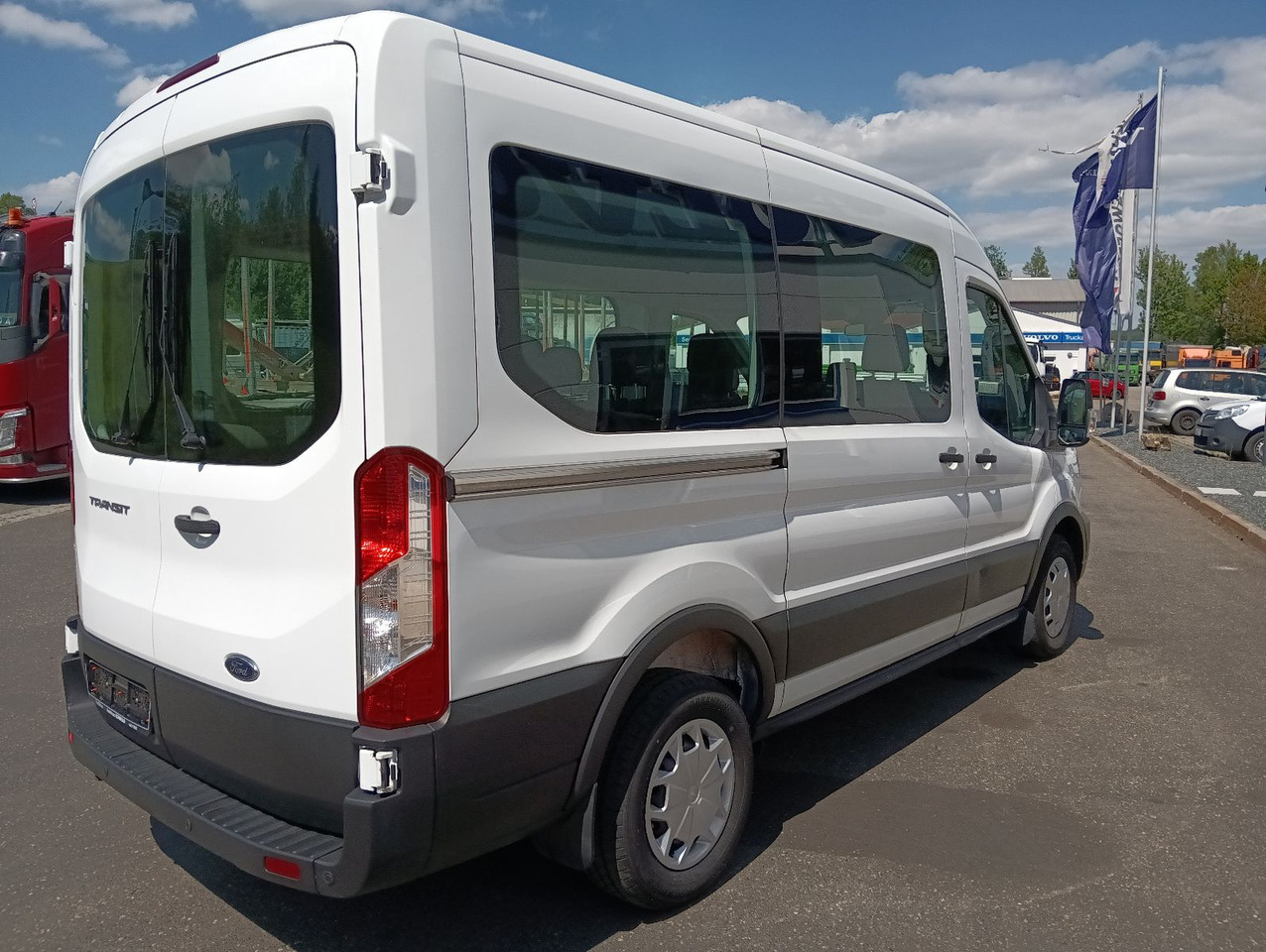 Ford Transit Kombi 350 L2 Trend 9-Sitzer 2xHeizung/Kl - Xe van chở khách, Xe tải van: hình 4 Ford Transit Kombi 350 L2 Trend 9-Sitzer 2xHeizung/Kl - Xe van chở khách, Xe tải van: hình 4
