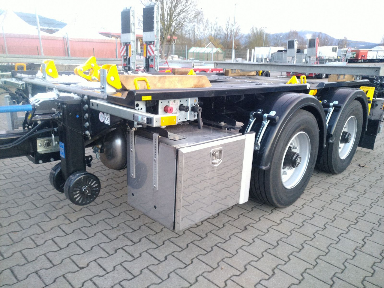 Hüffermann 2-ACHS-MINI-CARRIER MULTIFIX verzinkt NEU BPW Hüffermann 2-ACHS-MINI-CARRIER MULTIFIX verzinkt NEU BPW - Rơ moóc thùng chứa: hình 3 Hüffermann 2-ACHS-MINI-CARRIER MULTIFIX verzinkt NEU BPW Hüffermann 2-ACHS-MINI-CARRIER MULTIFIX verzinkt NEU BPW - Rơ moóc thùng chứa: hình 3