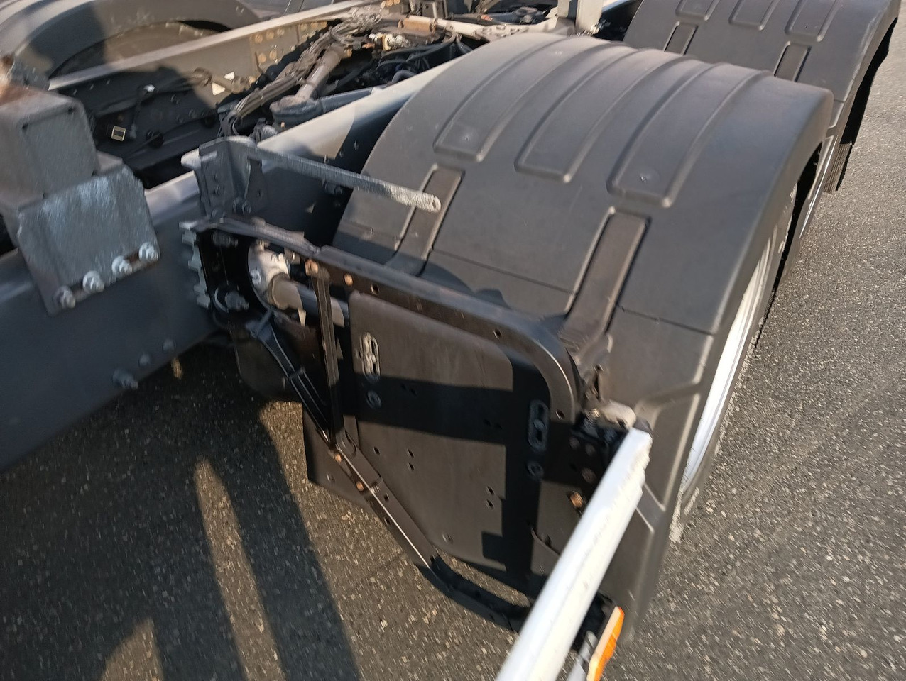 Xe chở container/ Xe tải hoán đổi thân Volvo FH 460 Globe "VIN-LB"MultiBDF I-PARC LENKACHSE: hình 24