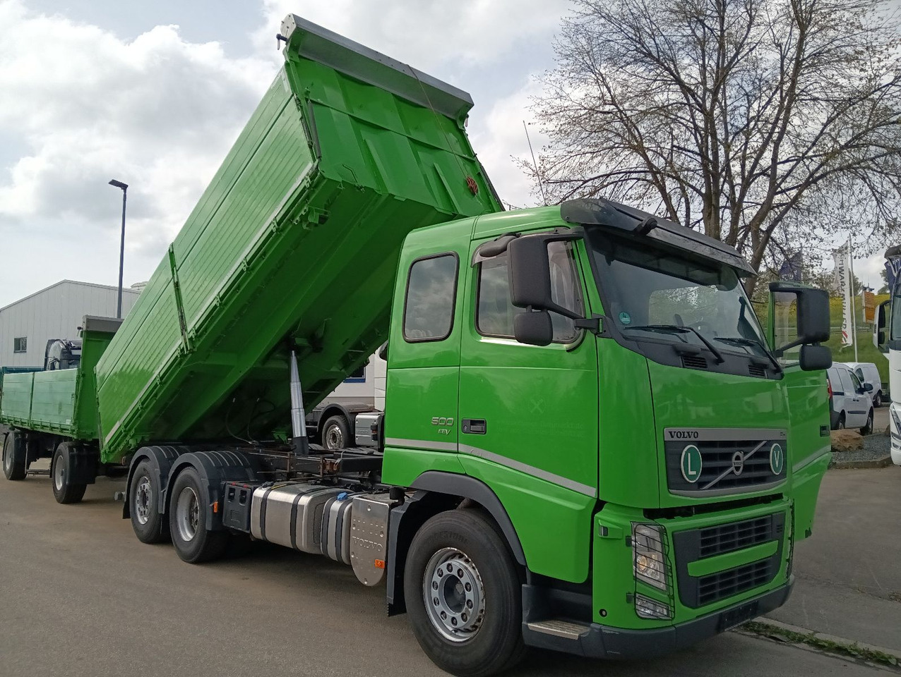 Volvo FH 500 6x2R 22m3 SCHWARZMÜLLER 3-S-GETREIDEKIPPE - Xe ben: hình 1 Volvo FH 500 6x2R 22m3 SCHWARZMÜLLER 3-S-GETREIDEKIPPE - Xe ben: hình 1