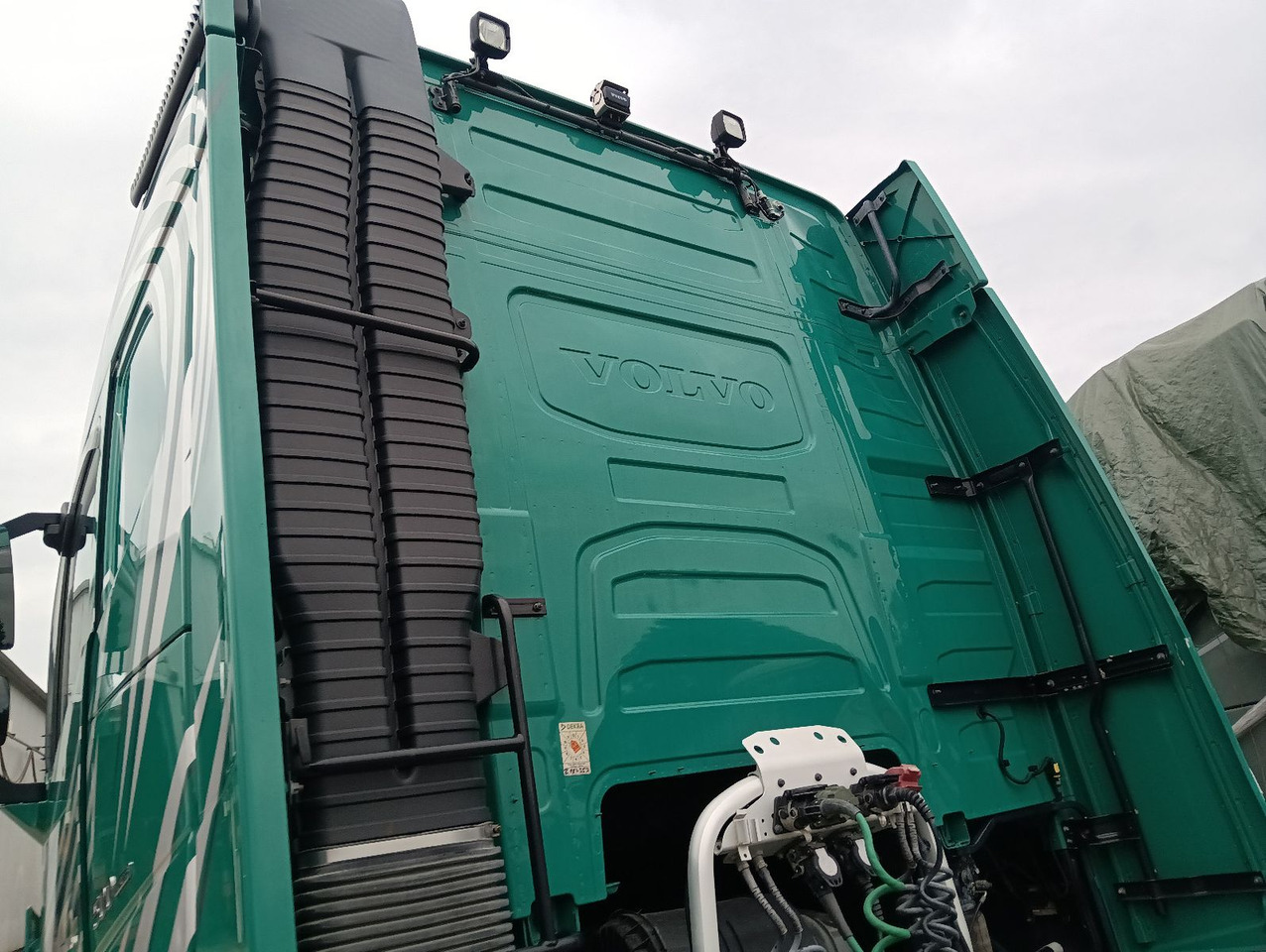 Volvo FH 500 4x2T X-Track Globe I-PARC HydraulikUNFALL - Xe đầu kéo: hình 3 Volvo FH 500 4x2T X-Track Globe I-PARC HydraulikUNFALL - Xe đầu kéo: hình 3