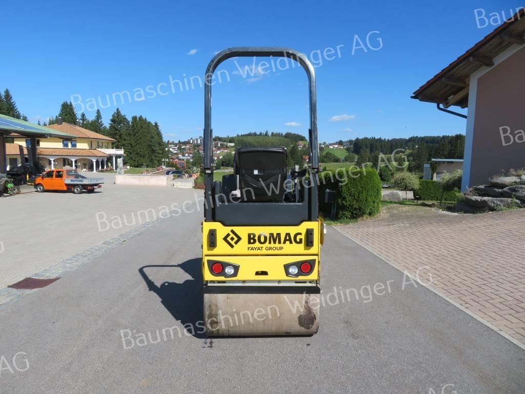 Bomag BW 100 AD-5 - Máy lăn đường: hình 4 Bomag BW 100 AD-5 - Máy lăn đường: hình 4