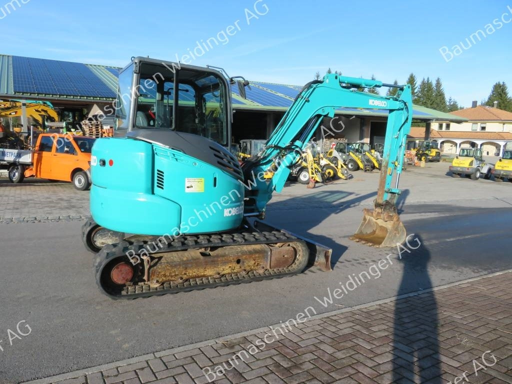 Kobelco SK 55 SRX-6 - Máy xúc mini: hình 3 Kobelco SK 55 SRX-6 - Máy xúc mini: hình 3