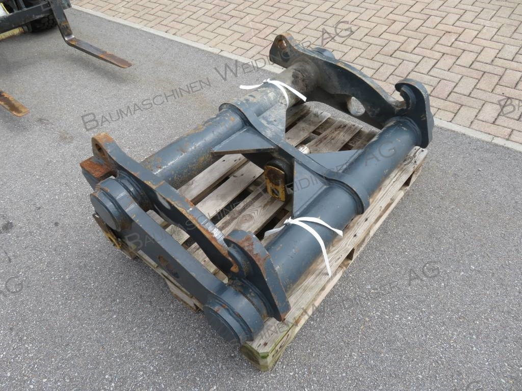 Volvo Adapter Aufnahme Volvo L60-L150 - Máy xúc lật bánh lốp: hình 5 Volvo Adapter Aufnahme Volvo L60-L150 - Máy xúc lật bánh lốp: hình 5