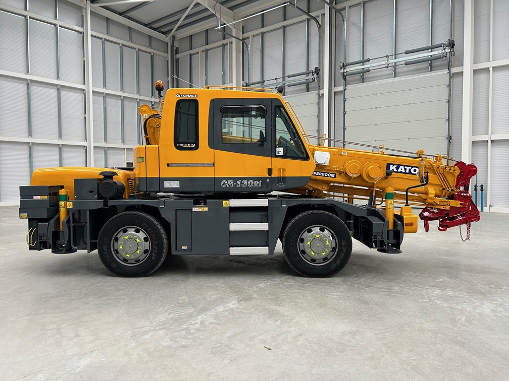 KATO CR-130Ri - 13 Ton City Crane in Excellent Condition - Cẩu bánh lốp: hình 2 KATO CR-130Ri - 13 Ton City Crane in Excellent Condition - Cẩu bánh lốp: hình 2