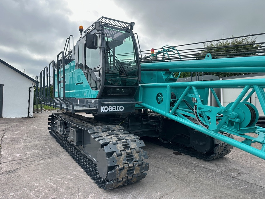 KOBELCO CKE900G-2 - 100 Ton Crawler Crane - Excellent Condition - Cần cẩu bánh xích: hình 4 KOBELCO CKE900G-2 - 100 Ton Crawler Crane - Excellent Condition - Cần cẩu bánh xích: hình 4