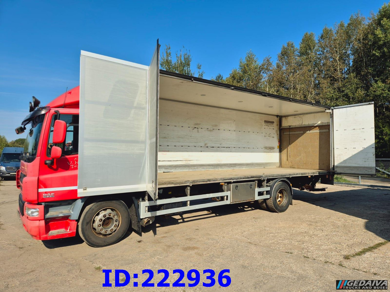 DAF CF 75.310 - Euro5 - Xe tải hộp: hình 2 DAF CF 75.310 - Euro5 - Xe tải hộp: hình 2