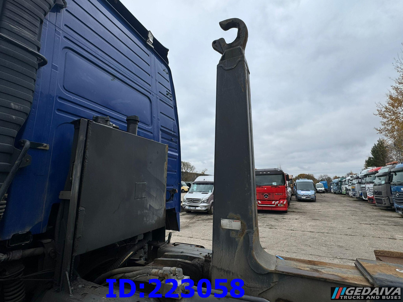 HIAB Multilift XR21S53 - Hệ thống nâng móc/ Chở thùng nhỏ: hình 1 HIAB Multilift XR21S53 - Hệ thống nâng móc/ Chở thùng nhỏ: hình 1