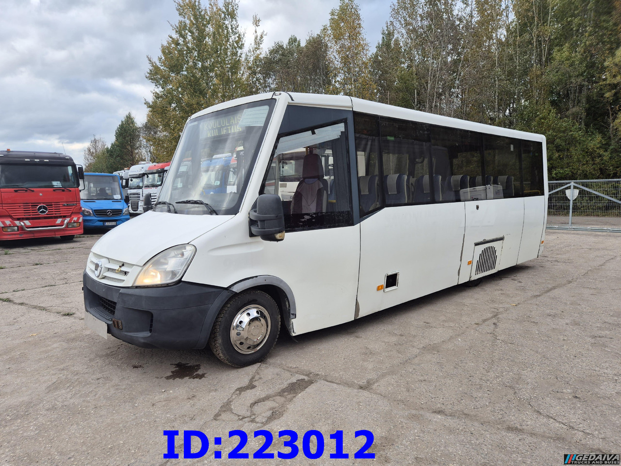 IVECO Daily 50C18 - 23-seater - Xe đò: hình 1 IVECO Daily 50C18 - 23-seater - Xe đò: hình 1