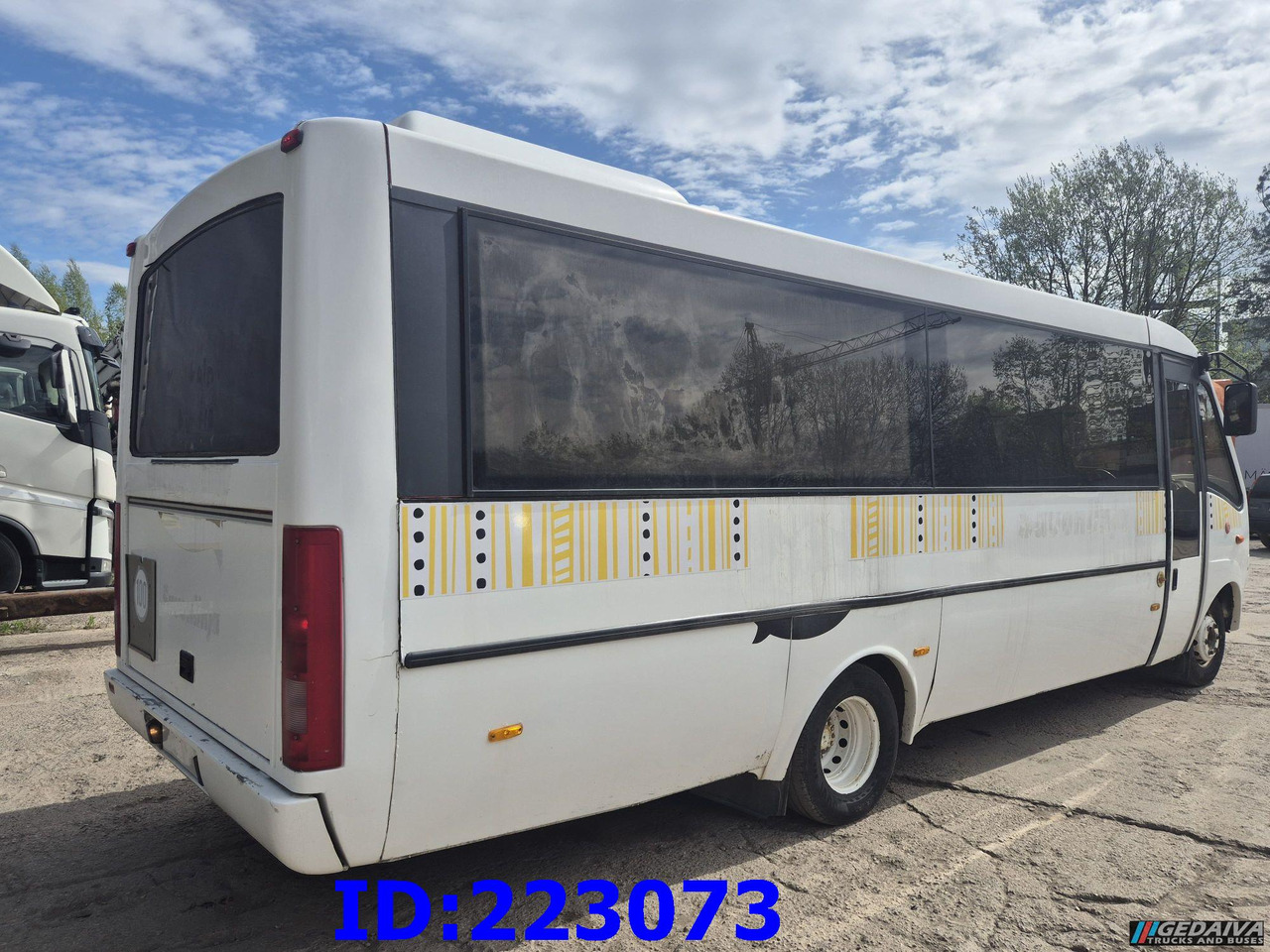 IVECO Thesi 65C18 27place - Xe đò: hình 5 IVECO Thesi 65C18 27place - Xe đò: hình 5