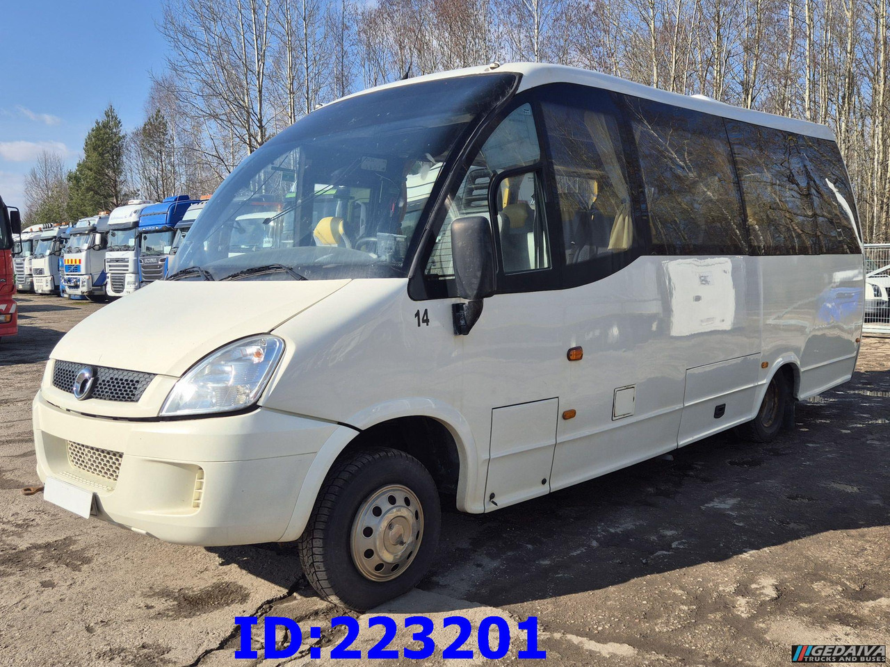 IVECO Wing 25-seater (Engine problem) - Xe đò: hình 1 IVECO Wing 25-seater (Engine problem) - Xe đò: hình 1