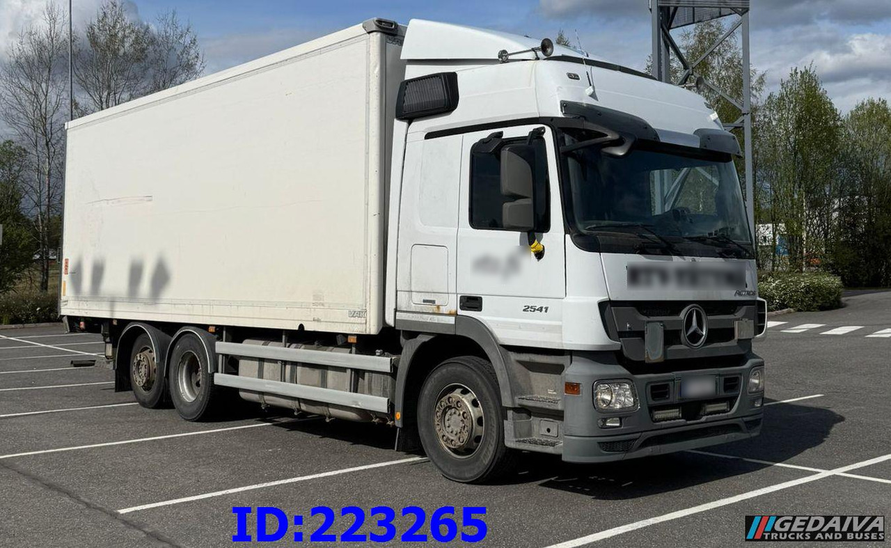 MERCEDES-BENZ Actros 2541 6x2 Retarder Euro5 - Xe tải đẳng nhiệt: hình 4 MERCEDES-BENZ Actros 2541 6x2 Retarder Euro5 - Xe tải đẳng nhiệt: hình 4