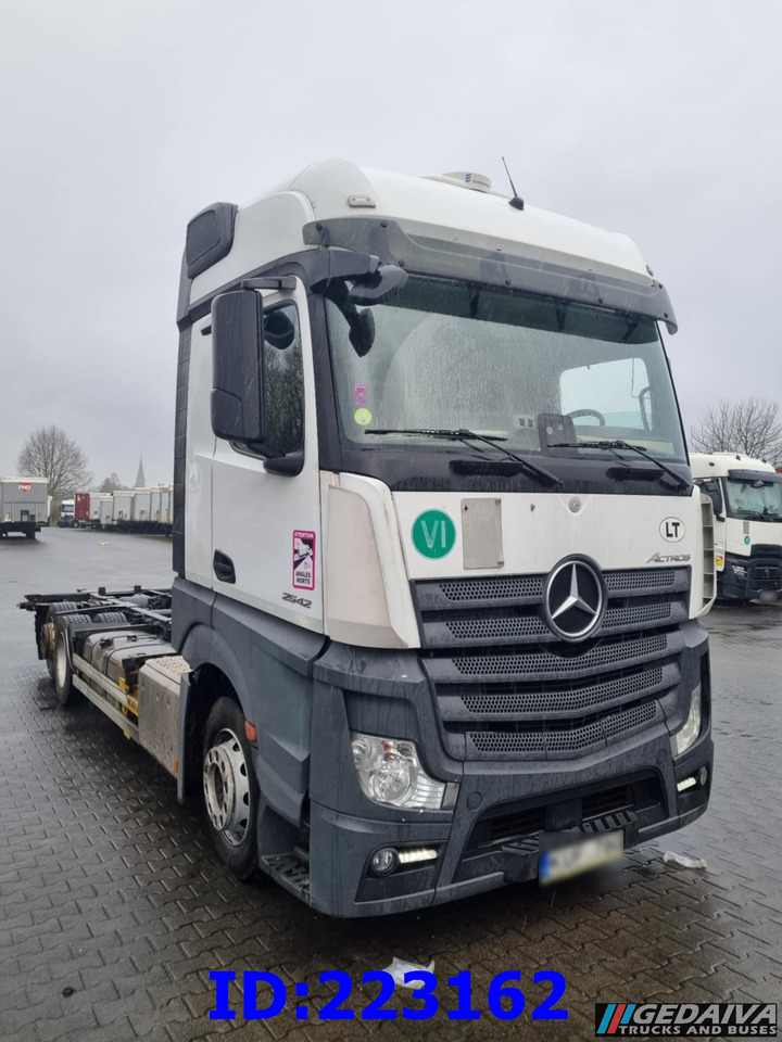 MERCEDES-BENZ Actros 2542 BDF 6x2 Euro6 - Xe tải khung gầm: hình 2 MERCEDES-BENZ Actros 2542 BDF 6x2 Euro6 - Xe tải khung gầm: hình 2