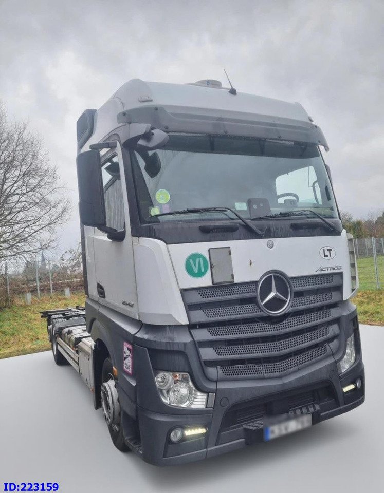 MERCEDES-BENZ Actros 2542 BDF 6x2 Euro6 - Xe tải khung gầm: hình 1 MERCEDES-BENZ Actros 2542 BDF 6x2 Euro6 - Xe tải khung gầm: hình 1