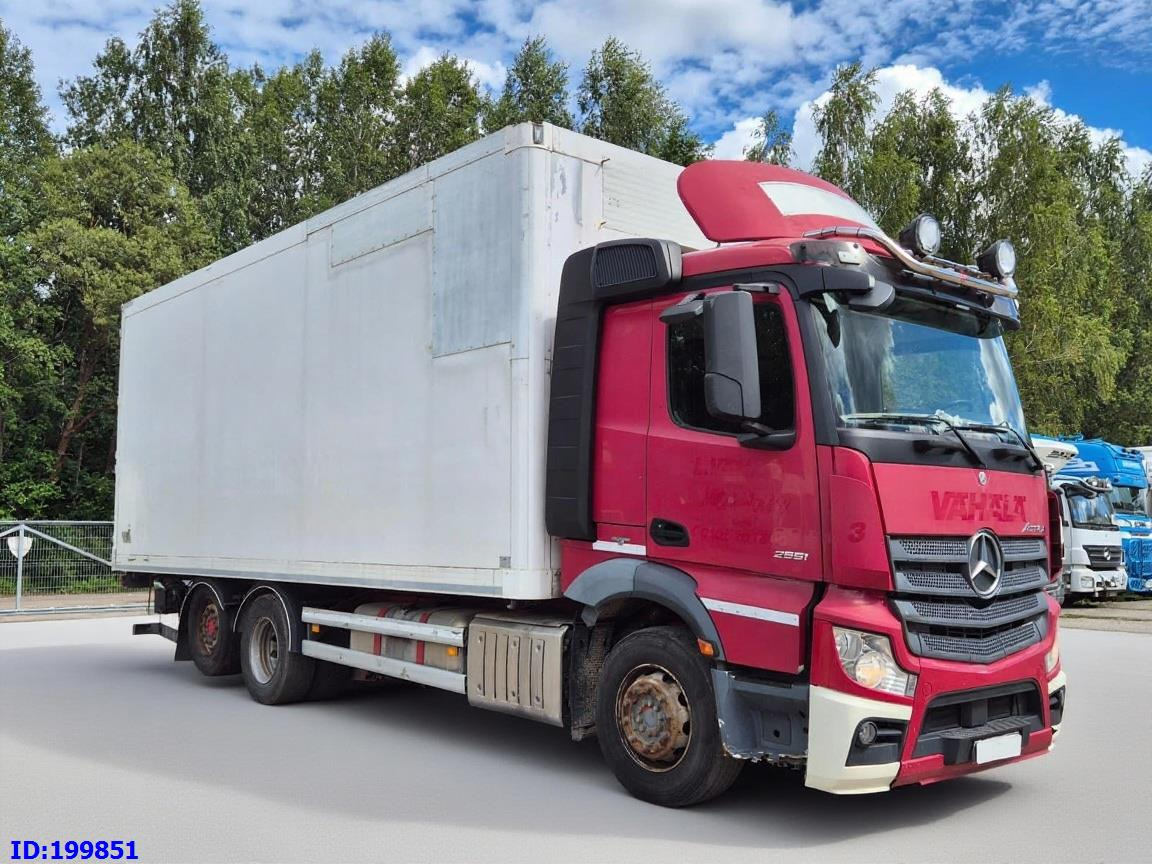 MERCEDES-BENZ Actros 2551 6x2 Euro5 - Xe tải hộp: hình 2 MERCEDES-BENZ Actros 2551 6x2 Euro5 - Xe tải hộp: hình 2