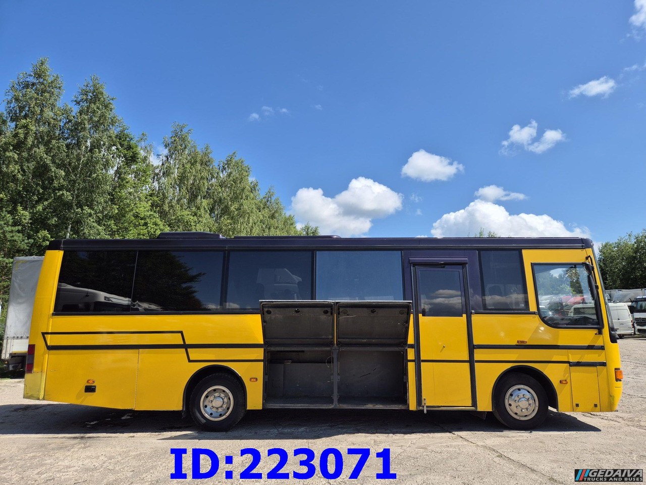 MERCEDES-BENZ Atego / Tourino / Sunrider 33 place - Xe đò: hình 4 MERCEDES-BENZ Atego / Tourino / Sunrider 33 place - Xe đò: hình 4