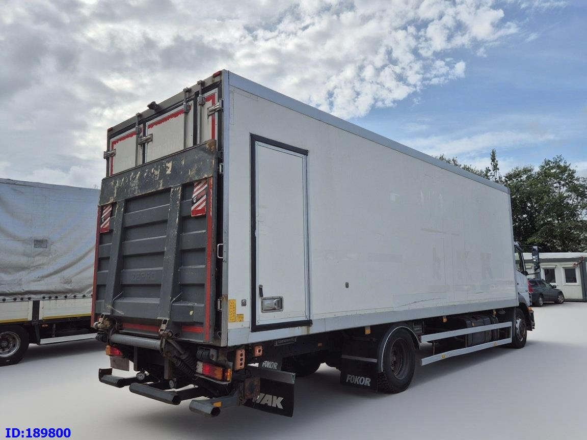 MERCEDES-BENZ Axor 1829 Euro5 Manual + Tail lift - Xe tải đông lạnh: hình 5 MERCEDES-BENZ Axor 1829 Euro5 Manual + Tail lift - Xe tải đông lạnh: hình 5