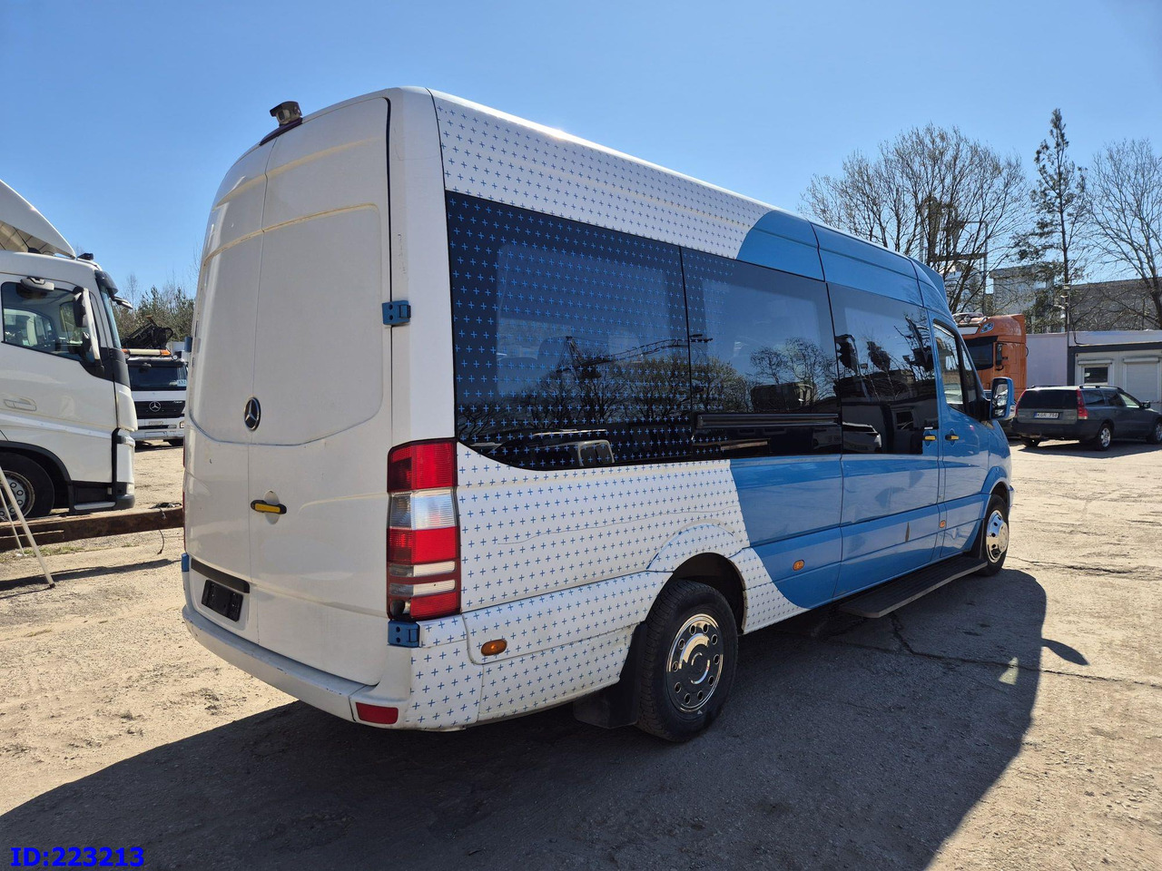 MERCEDES-BENZ Sprinter 316 VIP Euro5 - Xe bus mini, Xe van chở khách: hình 5 MERCEDES-BENZ Sprinter 316 VIP Euro5 - Xe bus mini, Xe van chở khách: hình 5