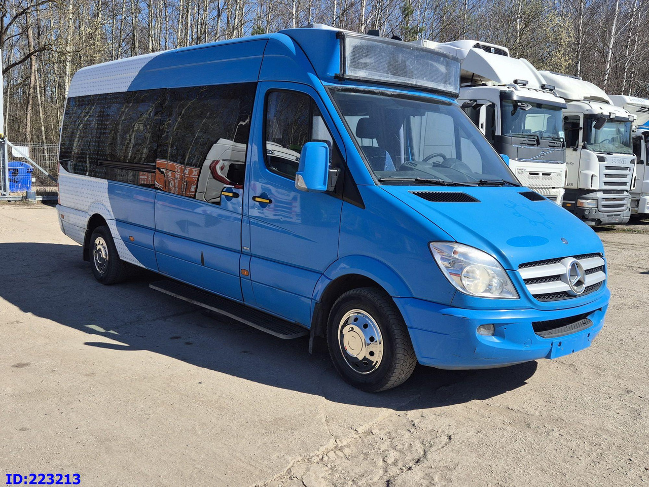 MERCEDES-BENZ Sprinter 316 VIP Euro5 - Xe bus mini, Xe van chở khách: hình 4 MERCEDES-BENZ Sprinter 316 VIP Euro5 - Xe bus mini, Xe van chở khách: hình 4