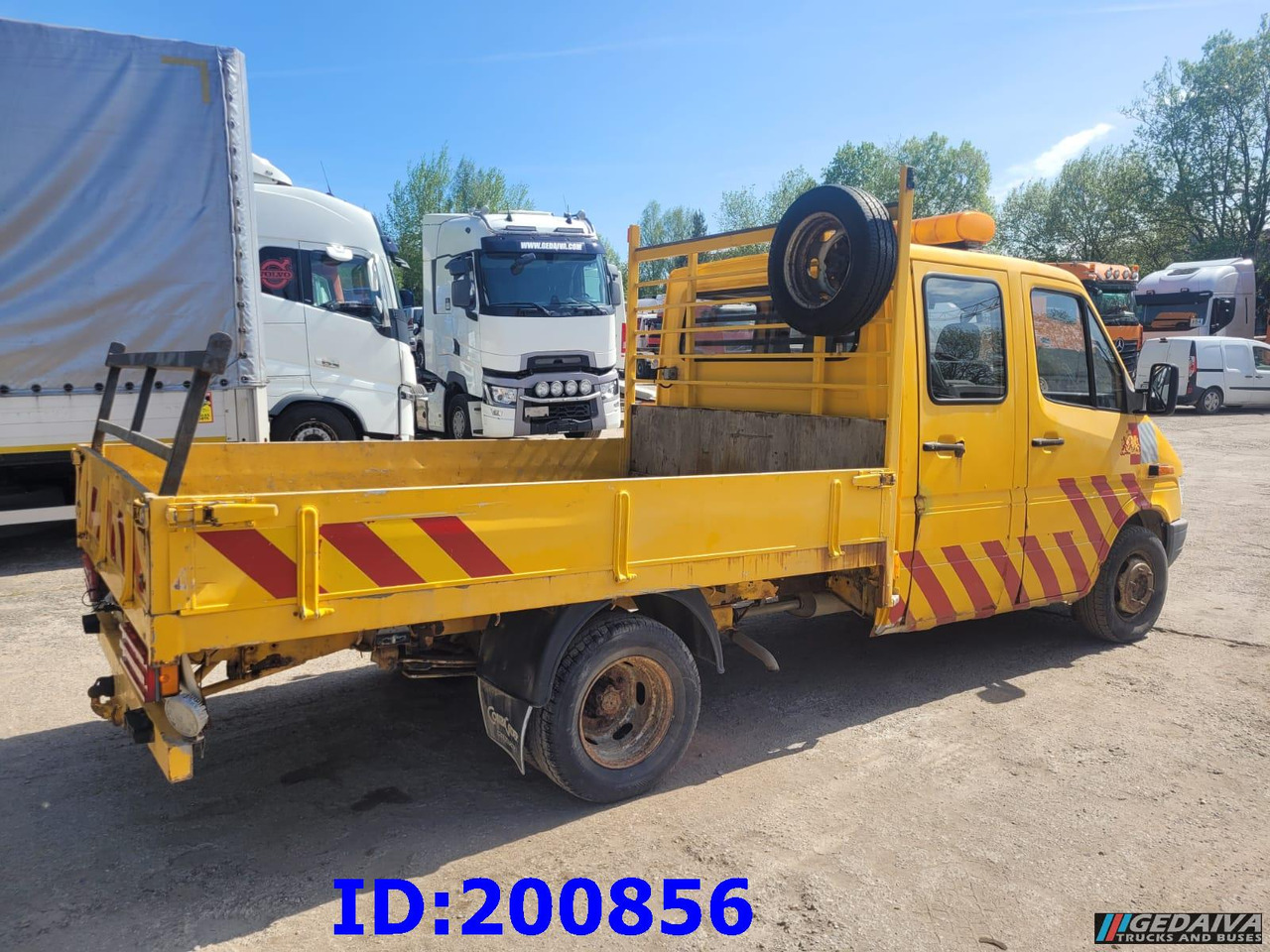 MERCEDES-BENZ Sprinter 408D - 5 Seater - Xe tải thùng lửng/ Phẳng: hình 5 MERCEDES-BENZ Sprinter 408D - 5 Seater - Xe tải thùng lửng/ Phẳng: hình 5