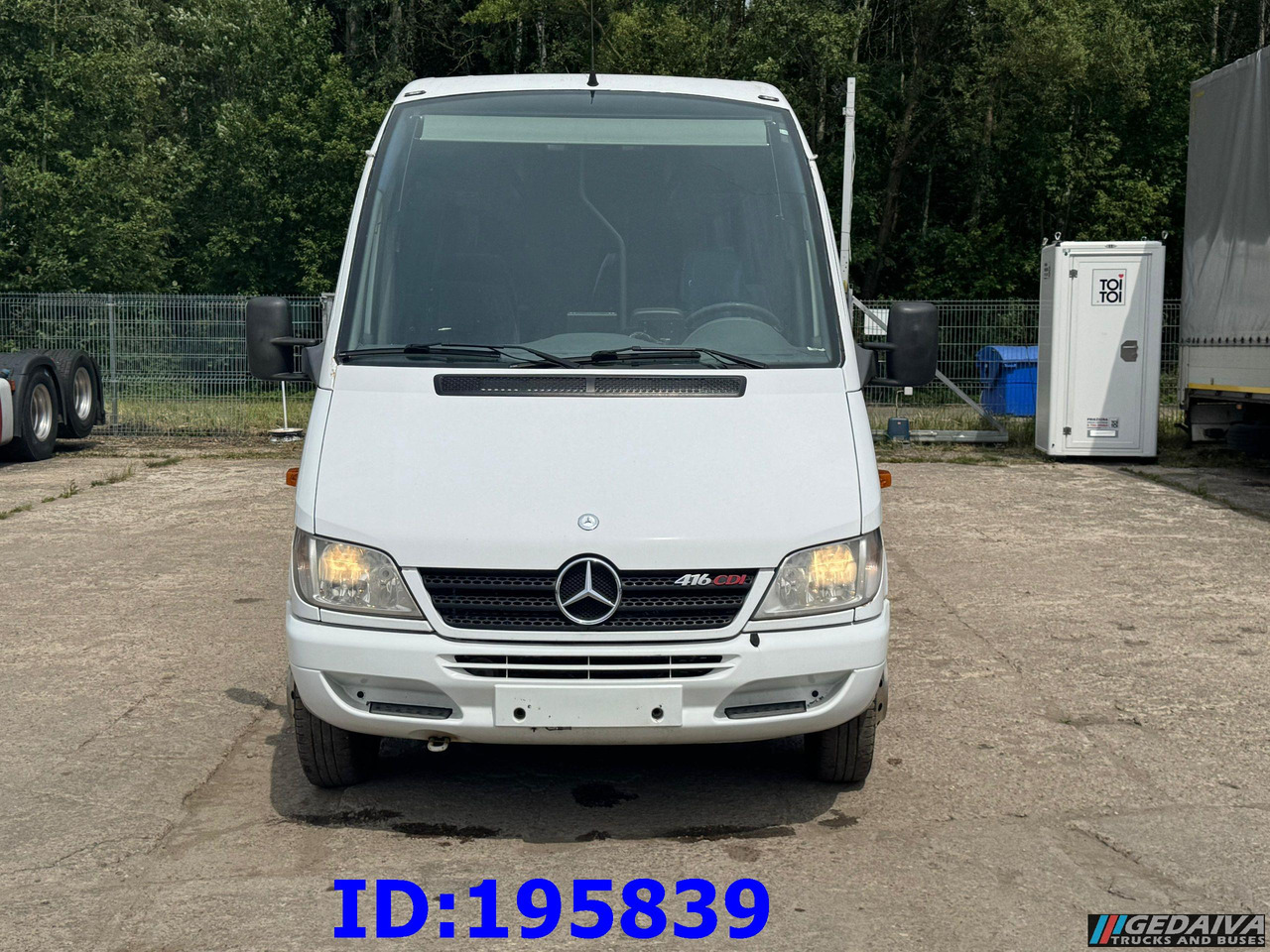 MERCEDES-BENZ Sprinter 416 Pegabus 17place - Xe đò: hình 2 MERCEDES-BENZ Sprinter 416 Pegabus 17place - Xe đò: hình 2