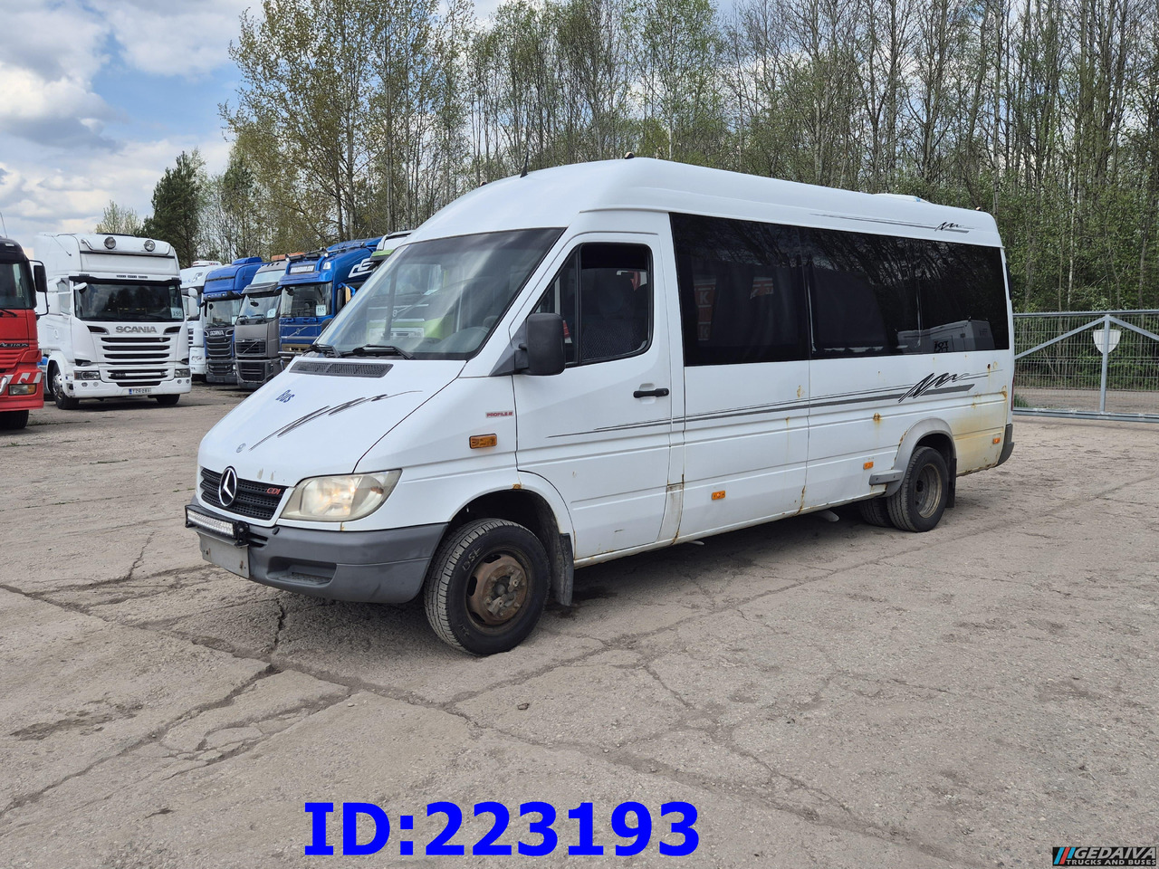 MERCEDES-BENZ Sprinter 416 VIP AC 17-seater - Xe đò: hình 1 MERCEDES-BENZ Sprinter 416 VIP AC 17-seater - Xe đò: hình 1