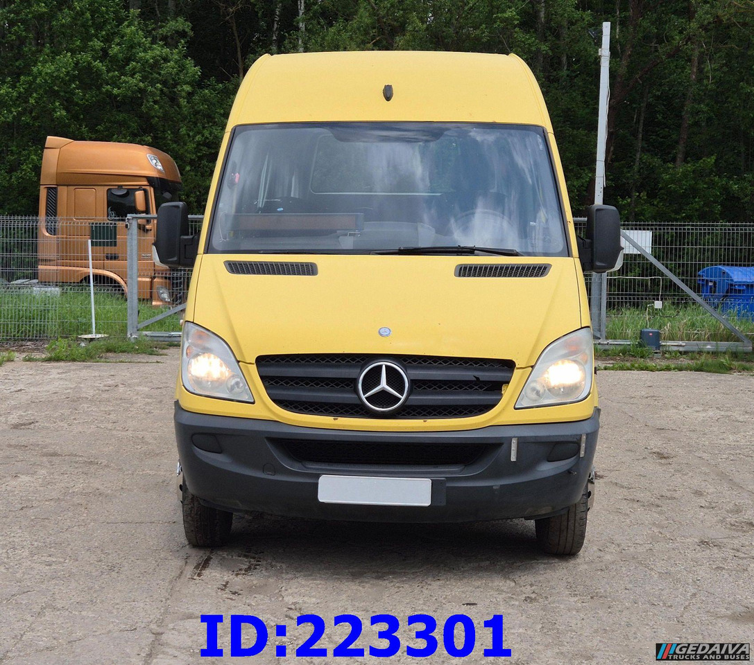 MERCEDES-BENZ Sprinter 515 TRANSFER 23 PLACES - Xe đò: hình 2 MERCEDES-BENZ Sprinter 515 TRANSFER 23 PLACES - Xe đò: hình 2