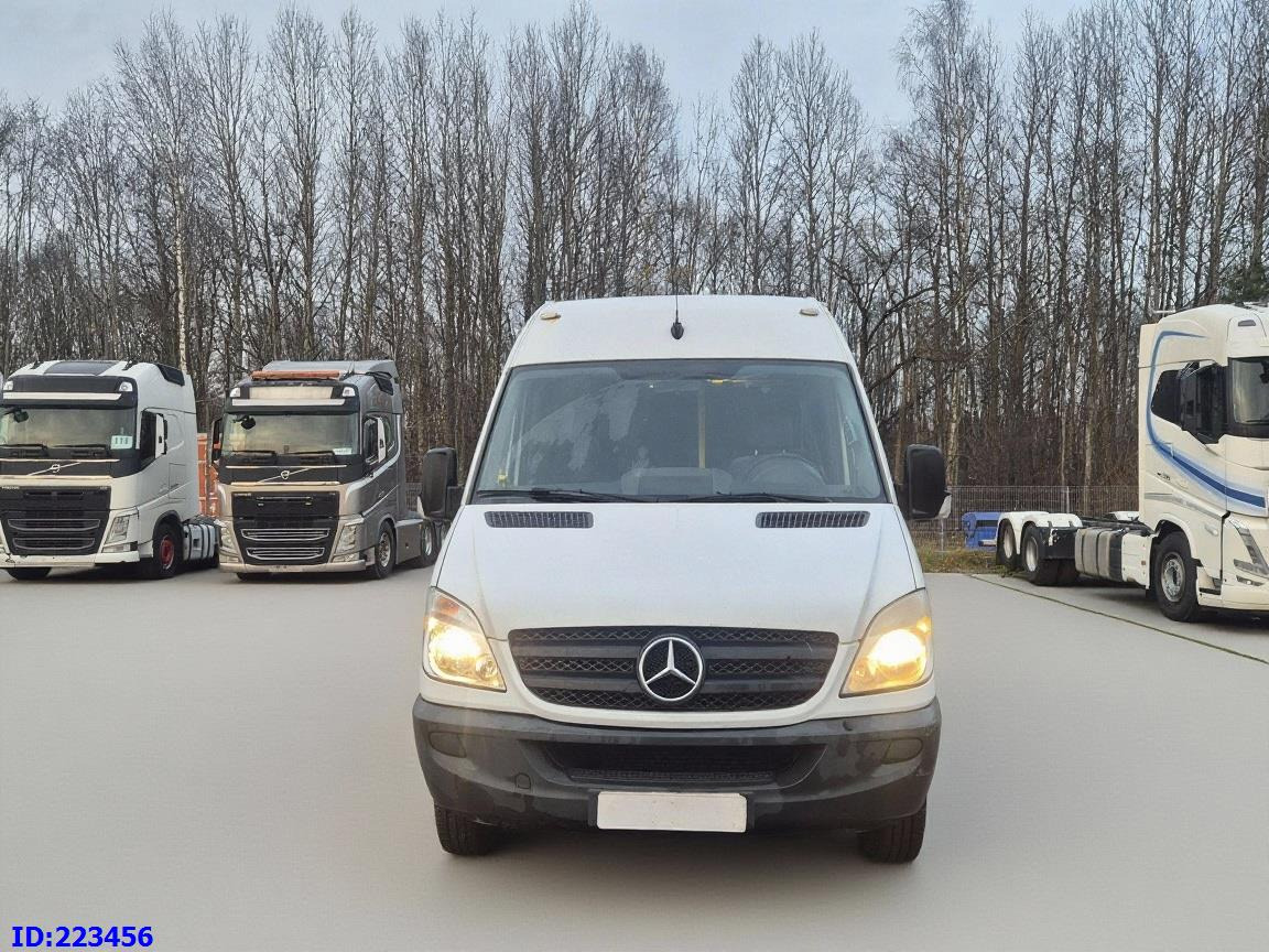 MERCEDES-BENZ Sprinter 515 - VIP -20 places - Xe đò: hình 2 MERCEDES-BENZ Sprinter 515 - VIP -20 places - Xe đò: hình 2