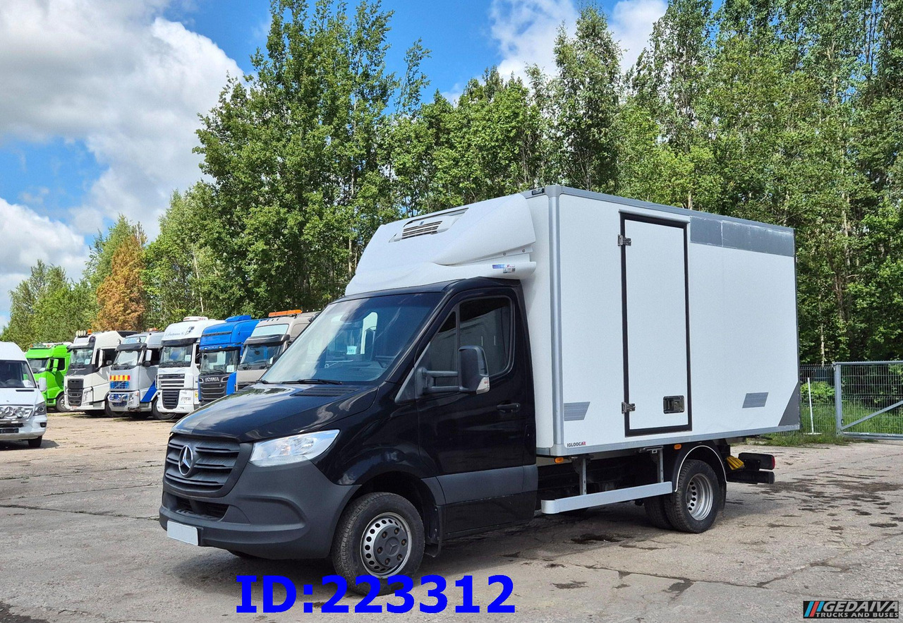 MERCEDES-BENZ Sprinter 516 + Thermo King V-200 MAX - Xe van đông lạnh: hình 1 MERCEDES-BENZ Sprinter 516 + Thermo King V-200 MAX - Xe van đông lạnh: hình 1