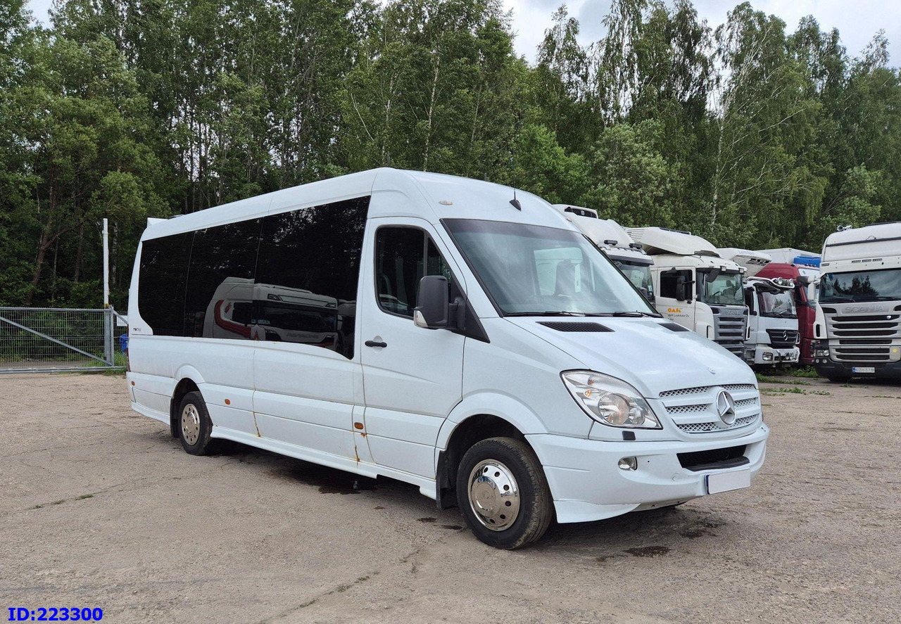 MERCEDES-BENZ Sprinter 518 VIP - 17 Seater - Xe bus mini, Xe van chở khách: hình 4 MERCEDES-BENZ Sprinter 518 VIP - 17 Seater - Xe bus mini, Xe van chở khách: hình 4