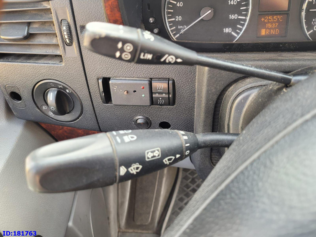 Xe bus mini, Xe van chở khách MERCEDES-BENZ Sprinter 518 - VIP - 17 Seater: hình 9