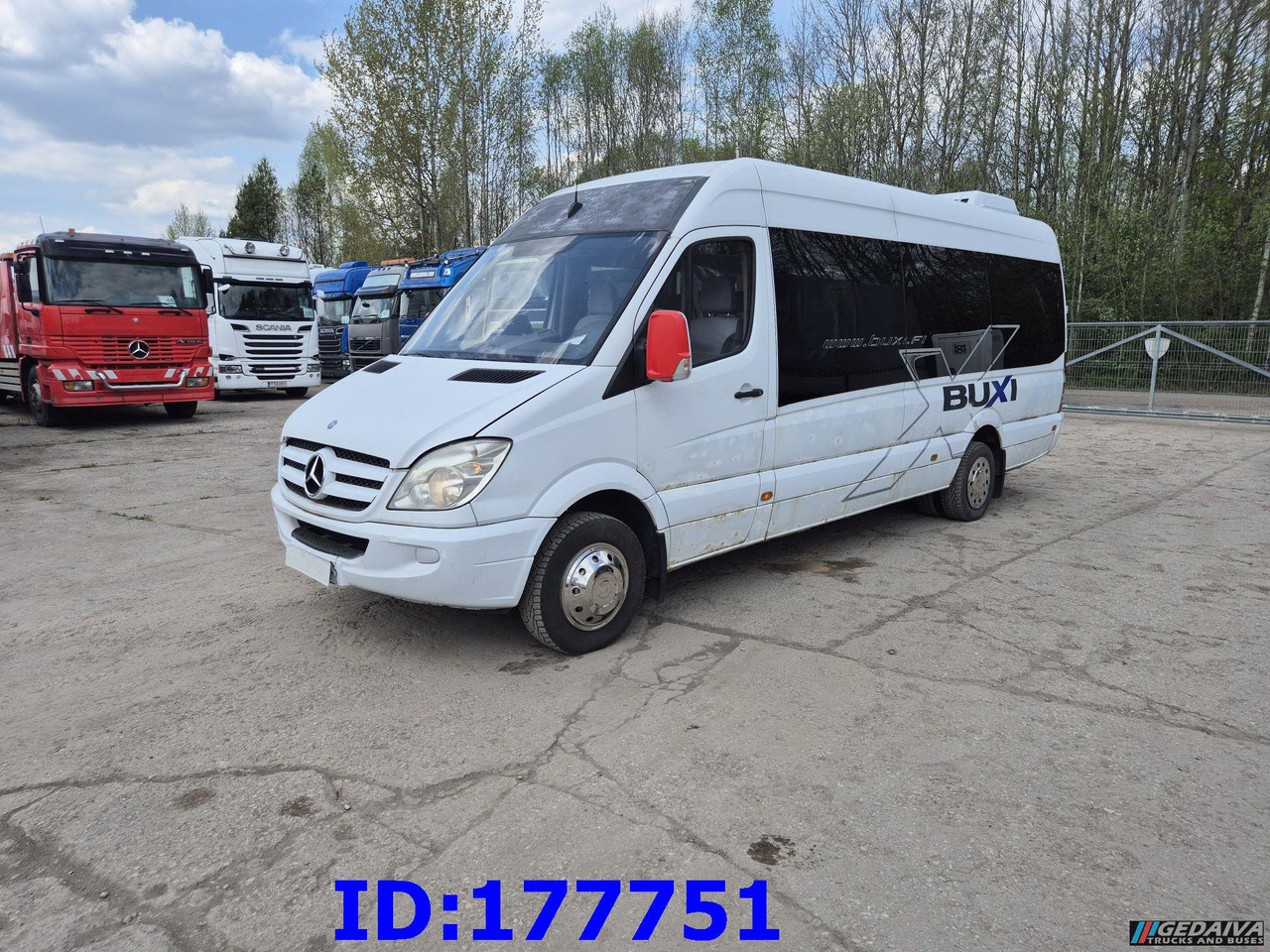 MERCEDES-BENZ Sprinter 518 - VIP - 17-seater - Xe đò: hình 2 MERCEDES-BENZ Sprinter 518 - VIP - 17-seater - Xe đò: hình 2