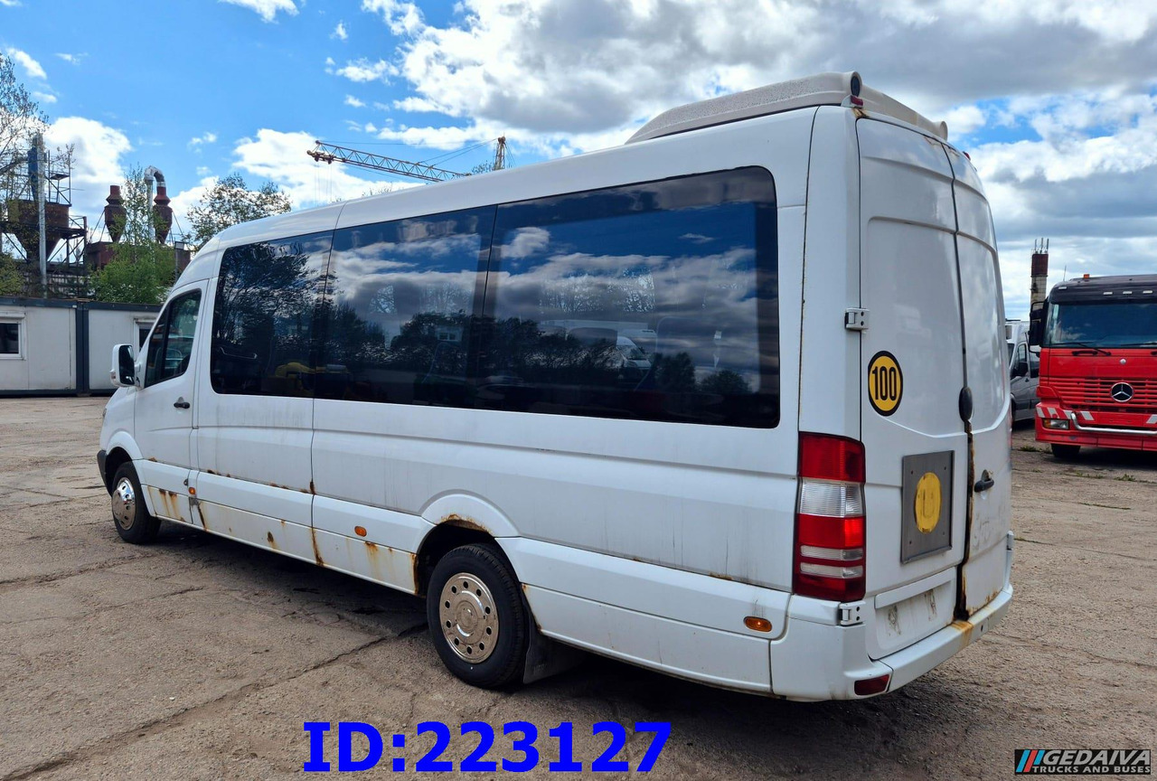 MERCEDES-BENZ Sprinter 518 - VIP -19 Seater - Xe đò: hình 5 MERCEDES-BENZ Sprinter 518 - VIP -19 Seater - Xe đò: hình 5