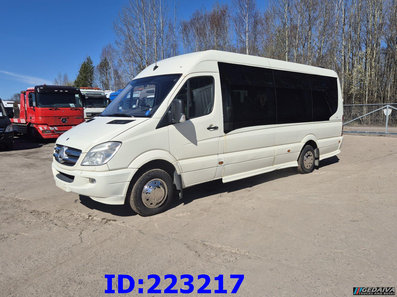 MERCEDES-BENZ Sprinter 518 VIP Prostyle 17-Place (Motor defekt) - Xe đò: hình 1 MERCEDES-BENZ Sprinter 518 VIP Prostyle 17-Place (Motor defekt) - Xe đò: hình 1