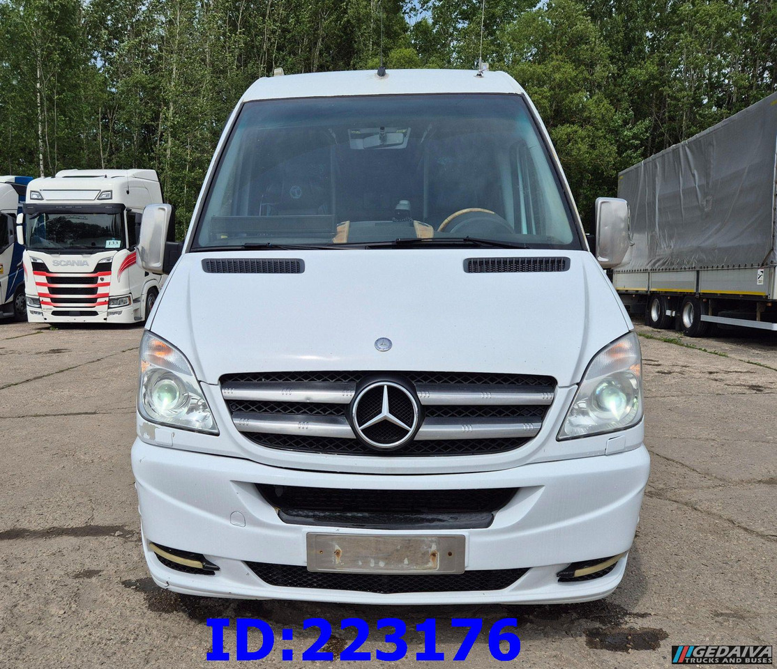 MERCEDES-BENZ Sprinter 519 VIP Luxury - Xe bus mini, Xe van chở khách: hình 2 MERCEDES-BENZ Sprinter 519 VIP Luxury - Xe bus mini, Xe van chở khách: hình 2