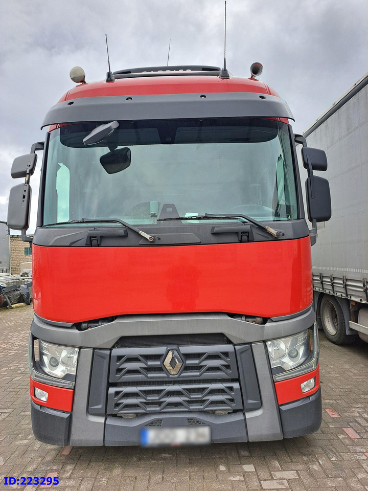 RENAULT T 6x2 Euro 6 Refrigerated + Carrier Supra - Xe tải đông lạnh: hình 2 RENAULT T 6x2 Euro 6 Refrigerated + Carrier Supra - Xe tải đông lạnh: hình 2