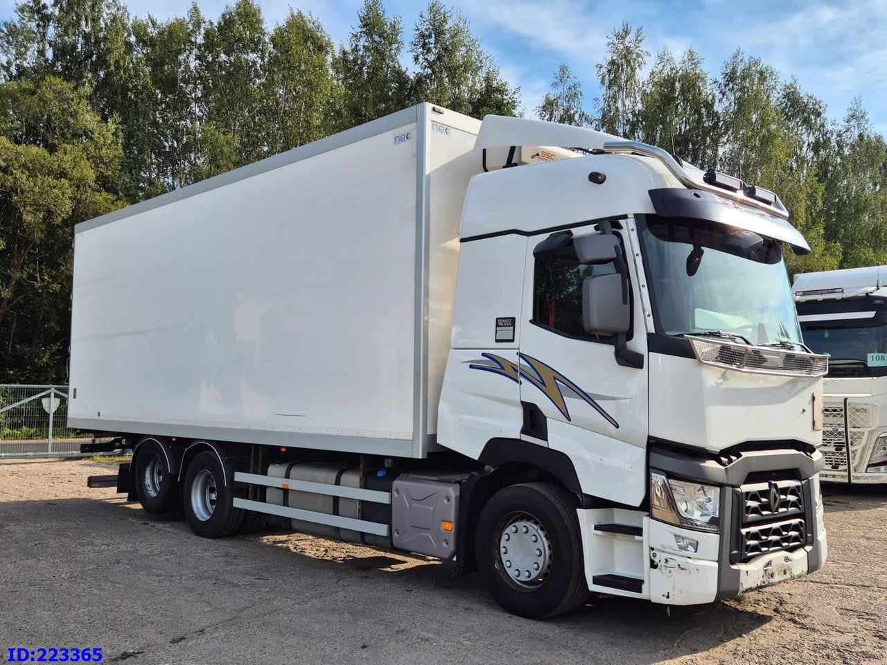 RENAULT T520 6x2 Euro 6 (Box 7.82m) - Xe tải hộp: hình 4 RENAULT T520 6x2 Euro 6 (Box 7.82m) - Xe tải hộp: hình 4