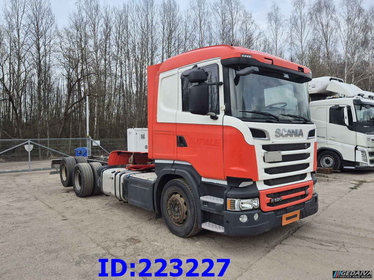 SCANIA R520 6X2 Euro6 - Xe tải khung gầm: hình 4 SCANIA R520 6X2 Euro6 - Xe tải khung gầm: hình 4