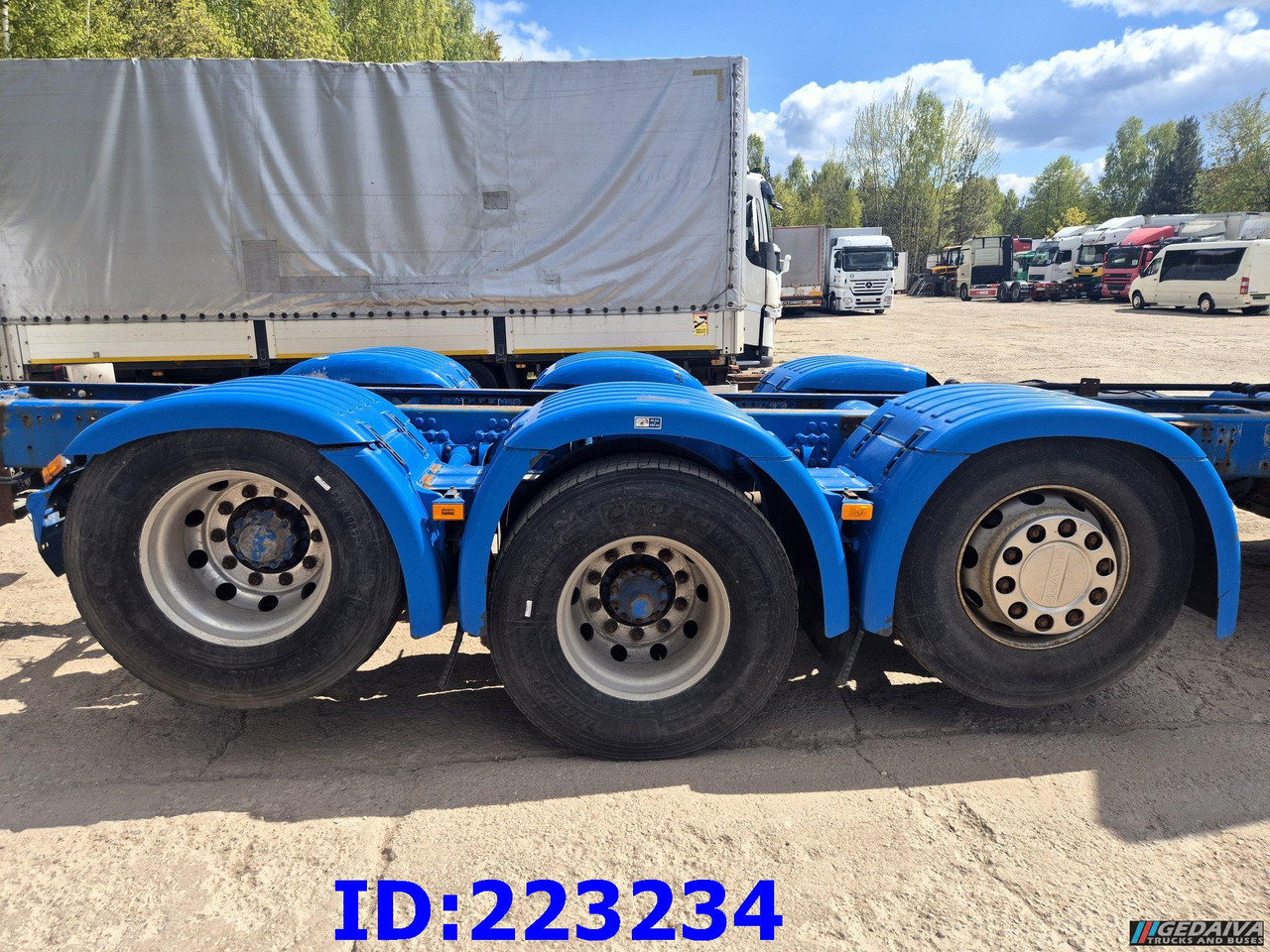 SCANIA R580 8X2 - Steering axle - Euro6 - Xe tải khung gầm: hình 5 SCANIA R580 8X2 - Steering axle - Euro6 - Xe tải khung gầm: hình 5