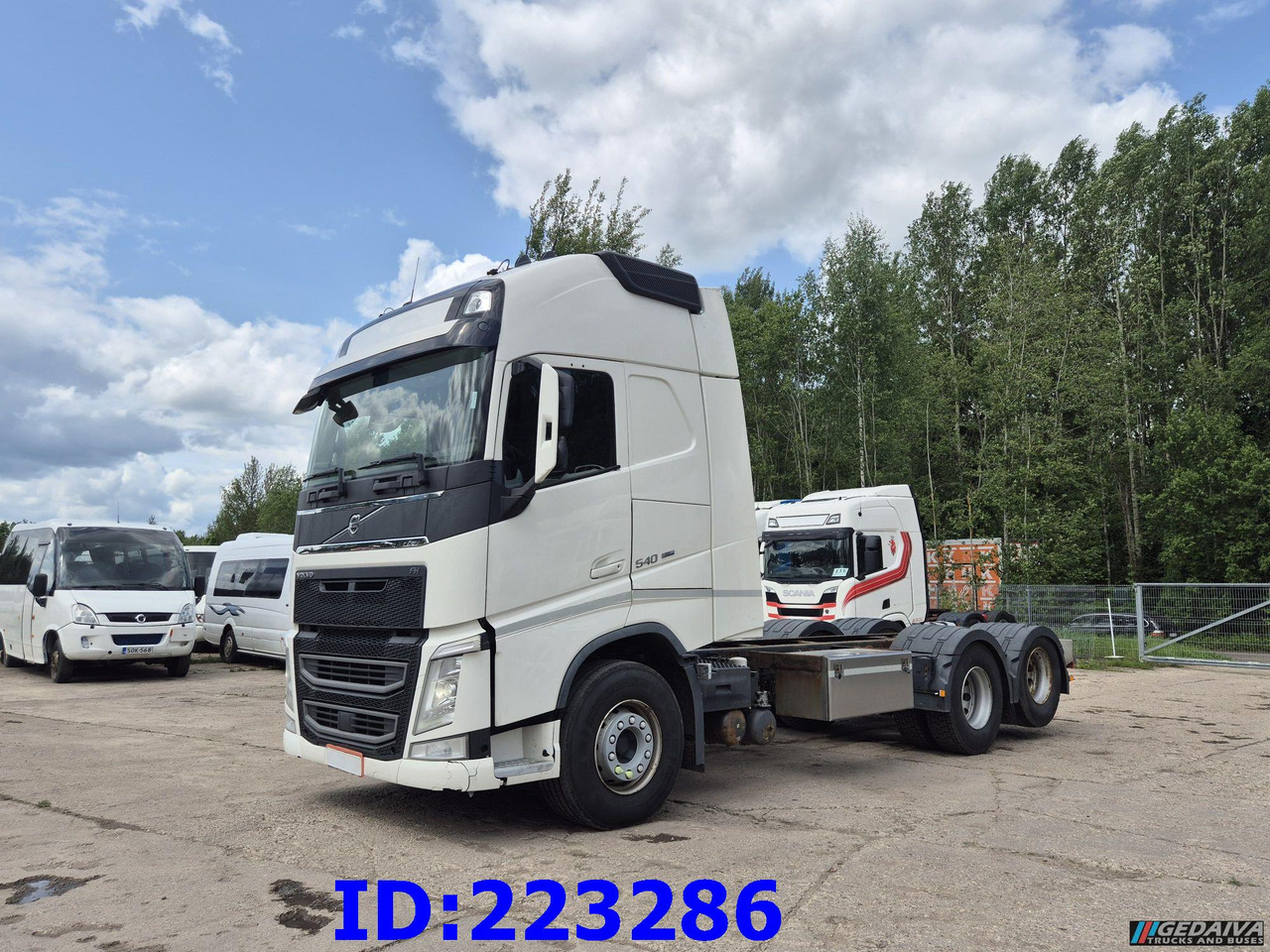 VOLVO FH13 540HP 6x2 (10 tyre) Euro6 - Xe tải khung gầm: hình 1 VOLVO FH13 540HP 6x2 (10 tyre) Euro6 - Xe tải khung gầm: hình 1