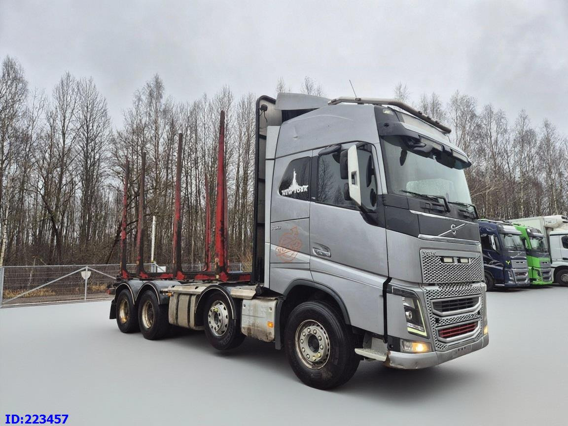 VOLVO FH16 750HP 8x4 Big axles - Xe chở gỗ: hình 4 VOLVO FH16 750HP 8x4 Big axles - Xe chở gỗ: hình 4
