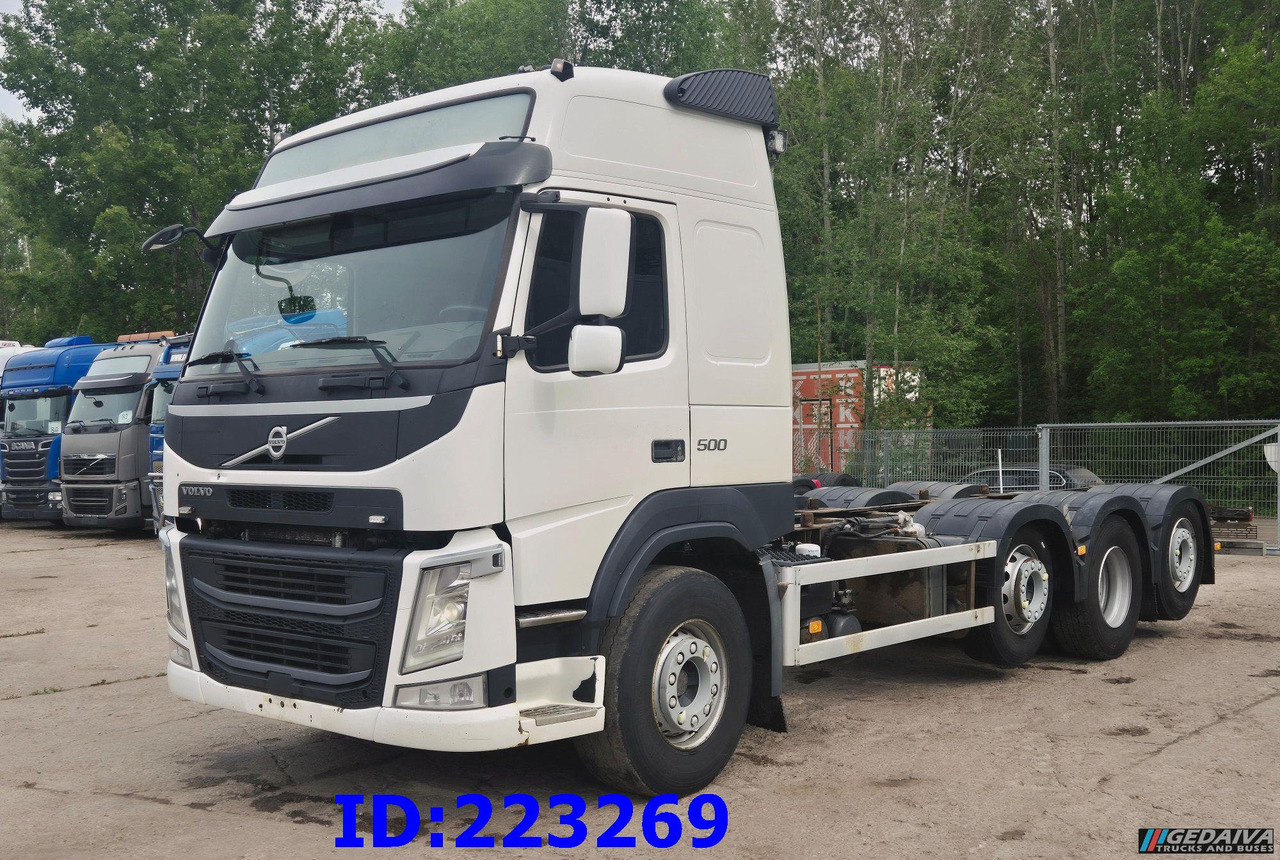 VOLVO FM13 500HP 8x2 (2 steering axels) - Xe tải khung gầm: hình 1 VOLVO FM13 500HP 8x2 (2 steering axels) - Xe tải khung gầm: hình 1