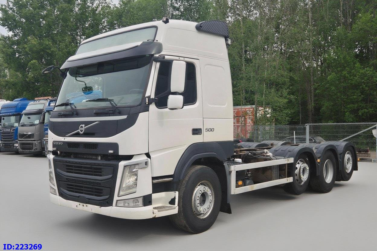 VOLVO FM13 500HP 8x2 (2 steering axels) - Xe tải khung gầm: hình 1 VOLVO FM13 500HP 8x2 (2 steering axels) - Xe tải khung gầm: hình 1