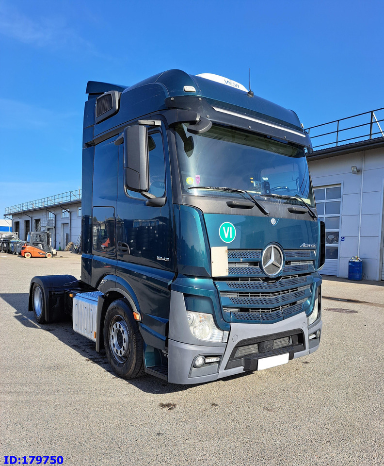 MERCEDES-BENZ Actros 1843 Euro6 - Xe đầu kéo: hình 2 MERCEDES-BENZ Actros 1843 Euro6 - Xe đầu kéo: hình 2