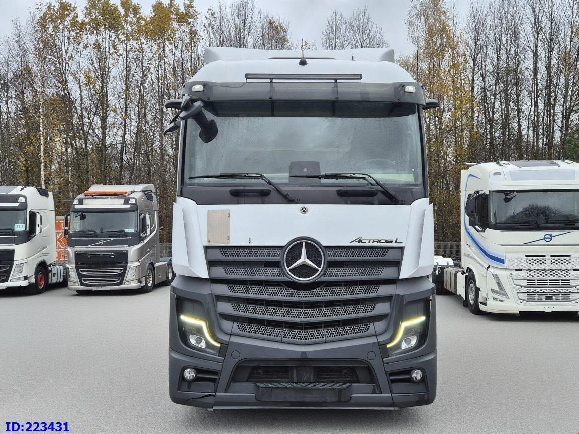 MERCEDES-BENZ Actros 2653 6x4 - Xe đầu kéo: hình 2 MERCEDES-BENZ Actros 2653 6x4 - Xe đầu kéo: hình 2