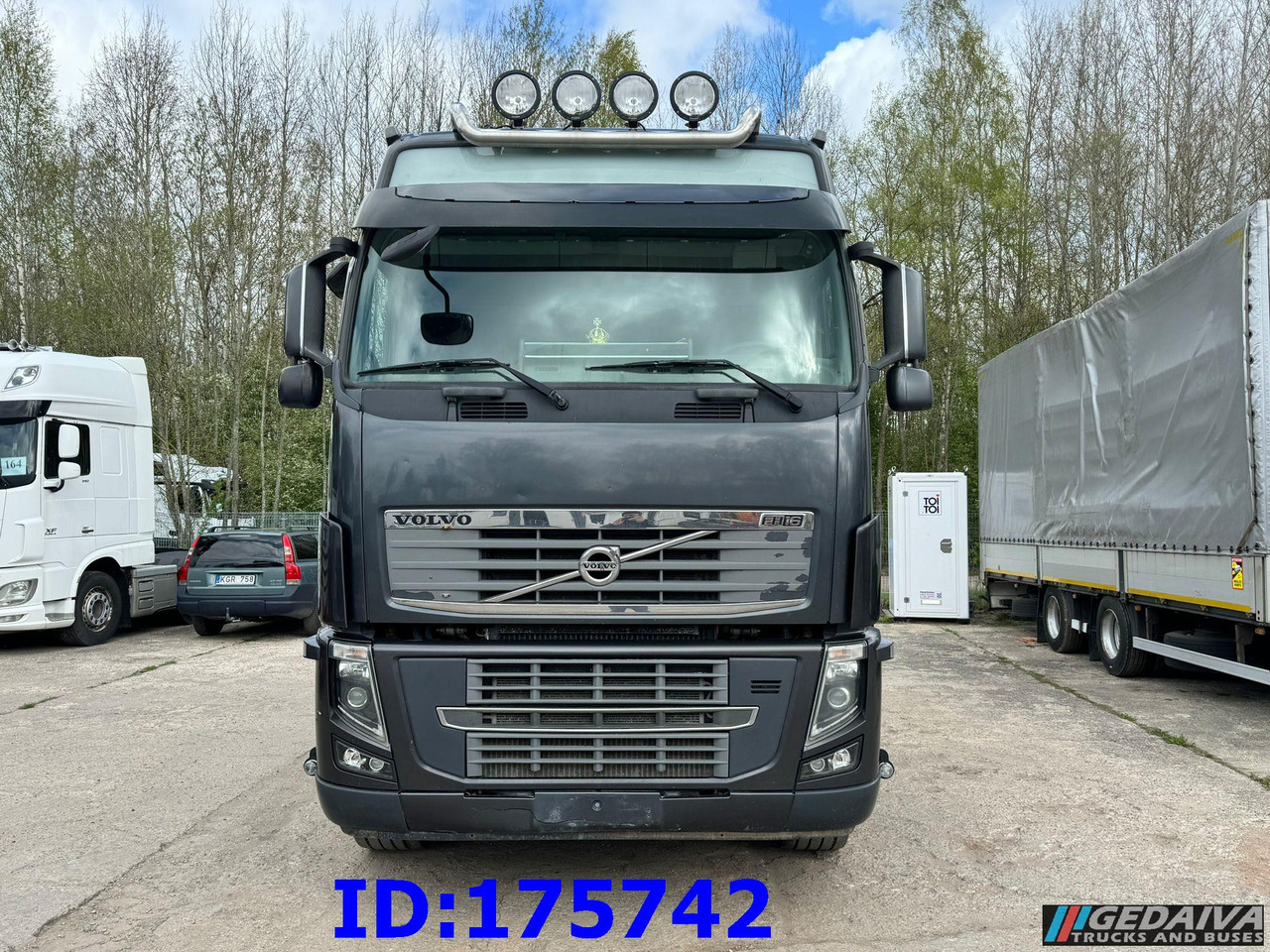 VOLVO FH16 660HP 8x4 - Xe đầu kéo: hình 2 VOLVO FH16 660HP 8x4 - Xe đầu kéo: hình 2