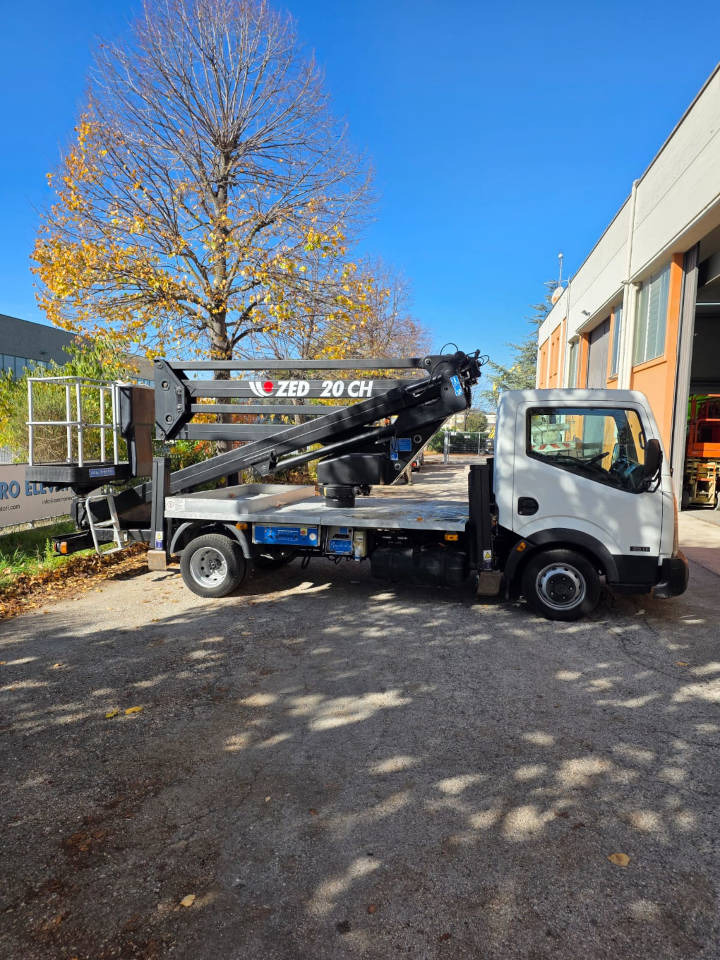 CTE ZED 20 CH - Nền bục trên không gắn trên xe tải: hình 1 CTE ZED 20 CH - Nền bục trên không gắn trên xe tải: hình 1