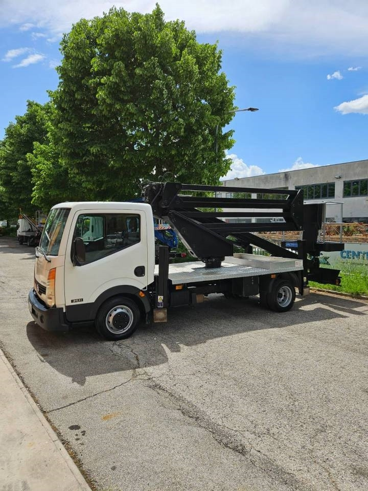 CTE ZED 20 CH - Nền bục trên không gắn trên xe tải: hình 1 CTE ZED 20 CH - Nền bục trên không gắn trên xe tải: hình 1